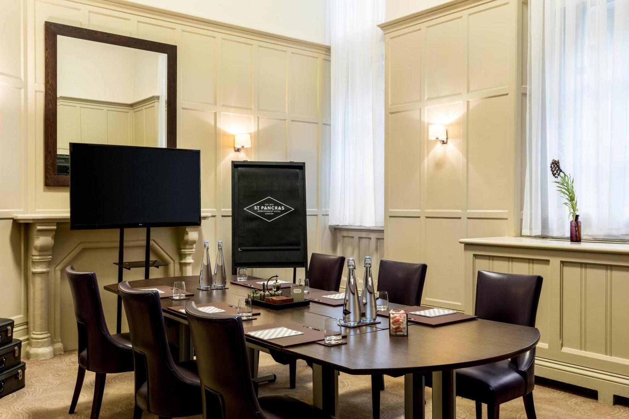 The St Pancras Autograph Collection Hotel 5*