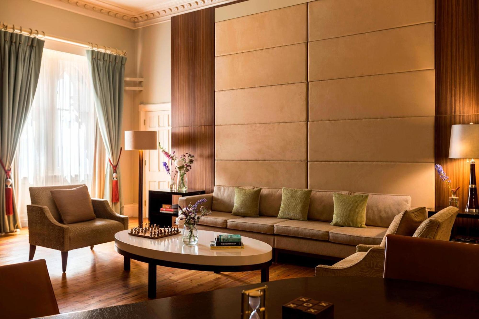 The St Pancras Autograph Collection Hotel 5*