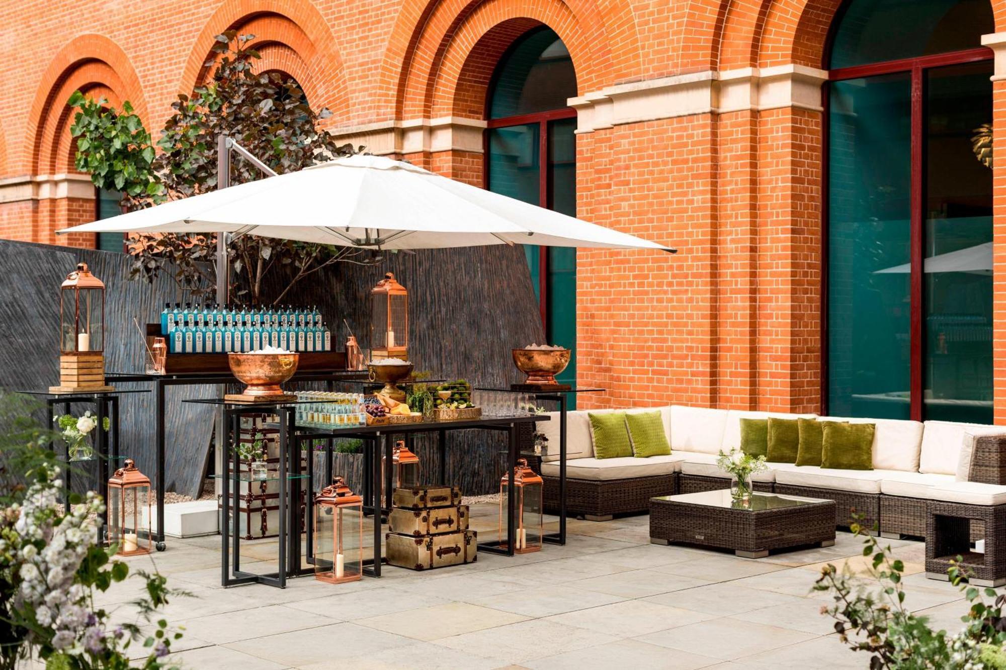 St Pancras London, Autograph Collection 5*